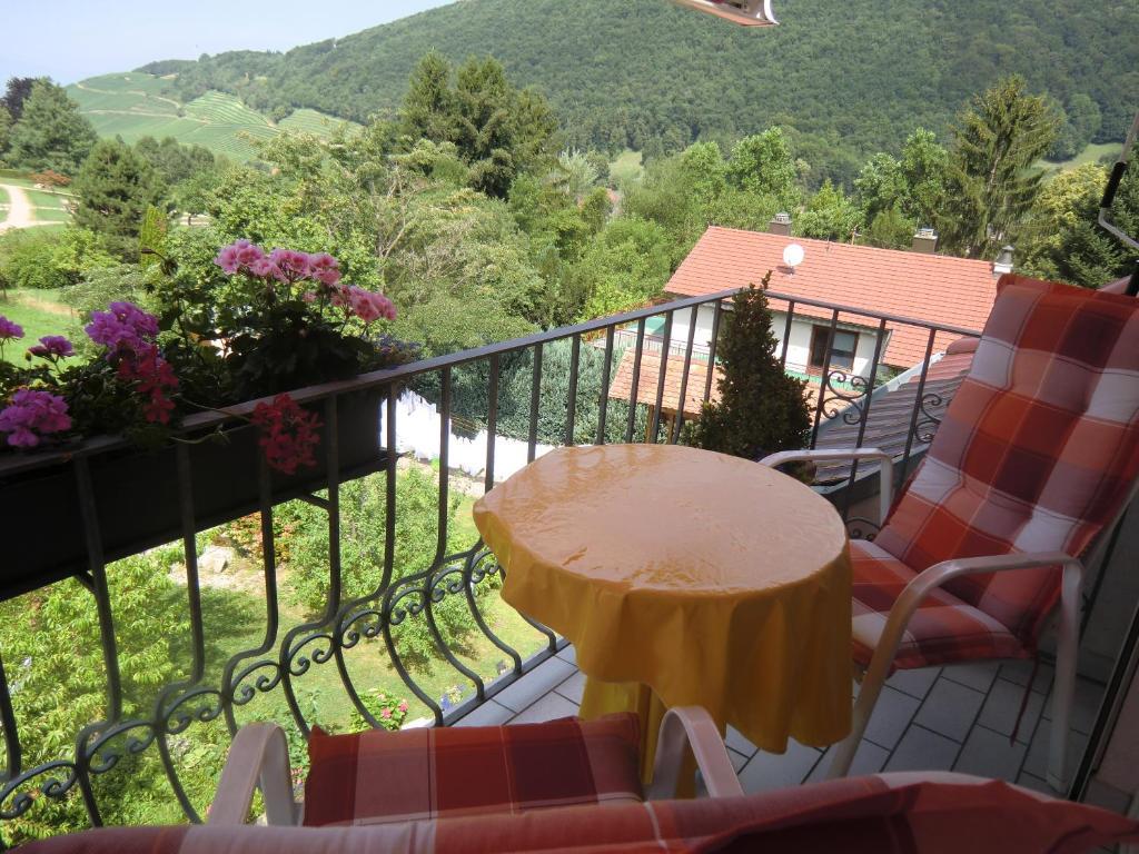 Haus Marija M Hotel Badenweiler Eksteriør billede